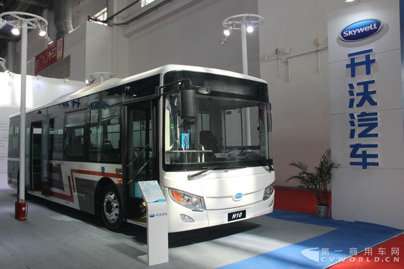 南京金龍開沃H10純電動(dòng)公交車